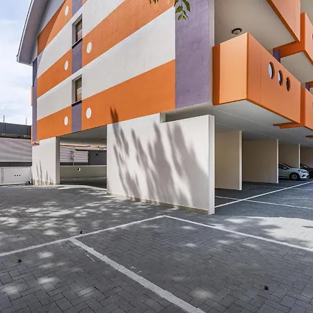 1 Bedroom Beautiful In * 비비오네