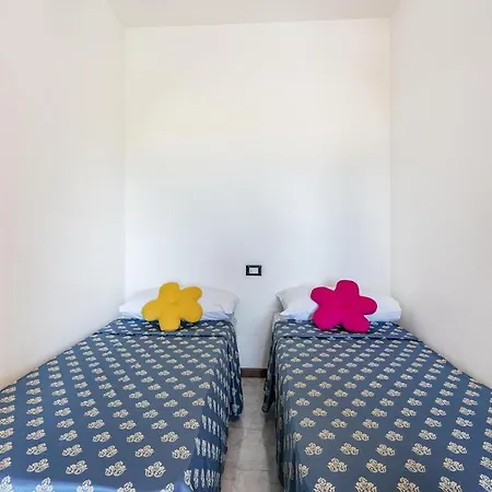 1 Bedroom Beautiful In *