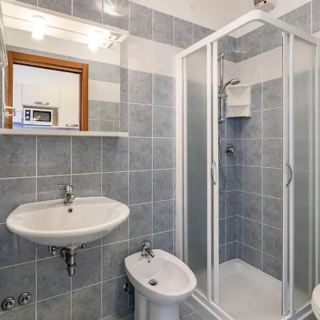Appartamento 1 Bedroom Beautiful In Bibione